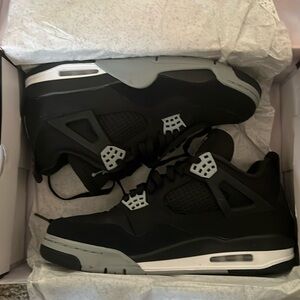 Air Jordan 4 retro